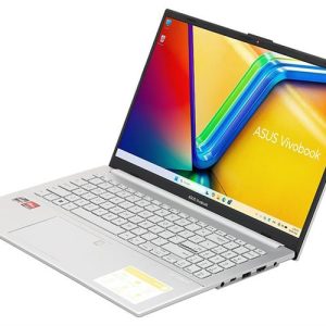 Cận cảnh logo và thiết kế nắp máy Asus Vivobook Go E1504FA-BQ1160W